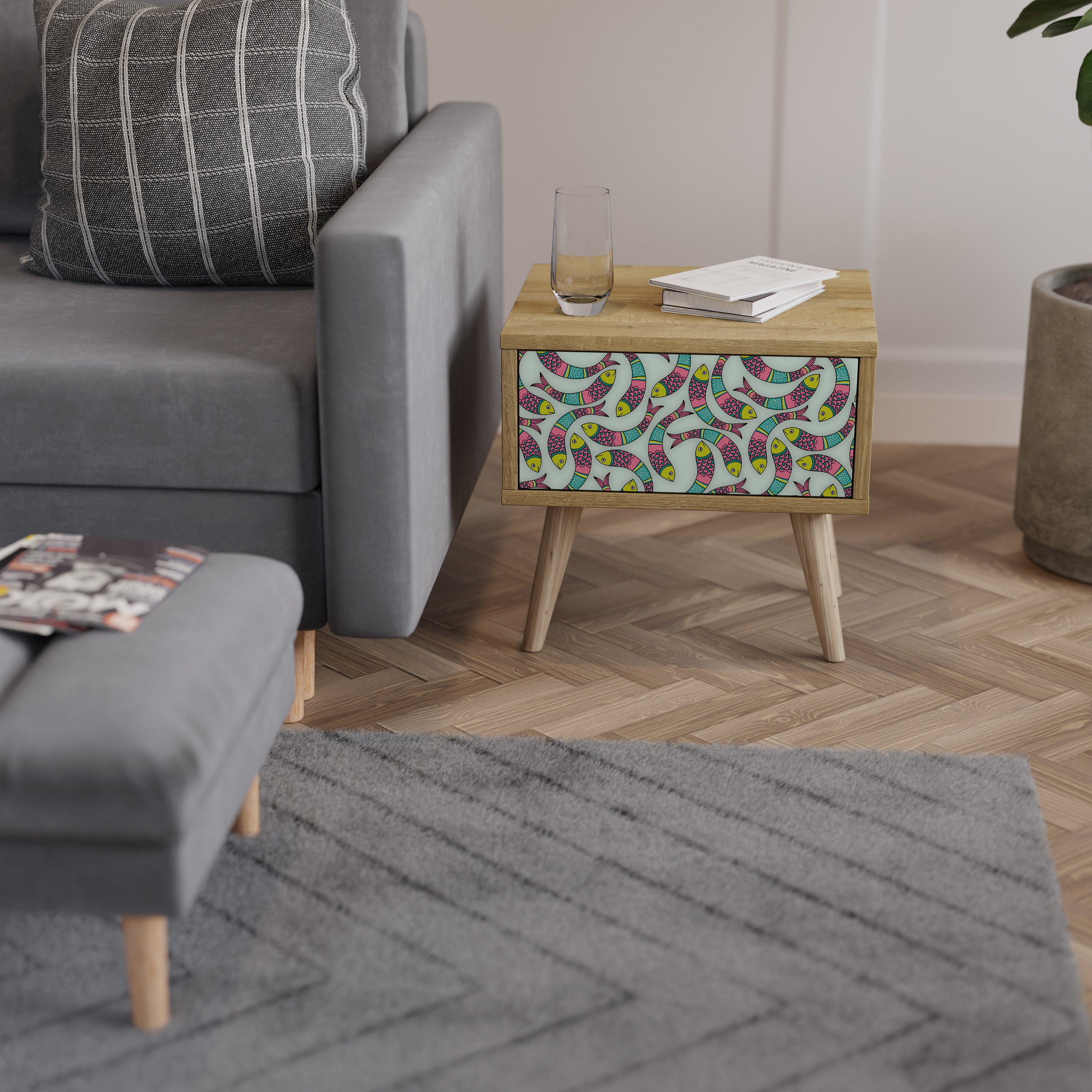 INDIAN FISH Nightstand in Oak Effect