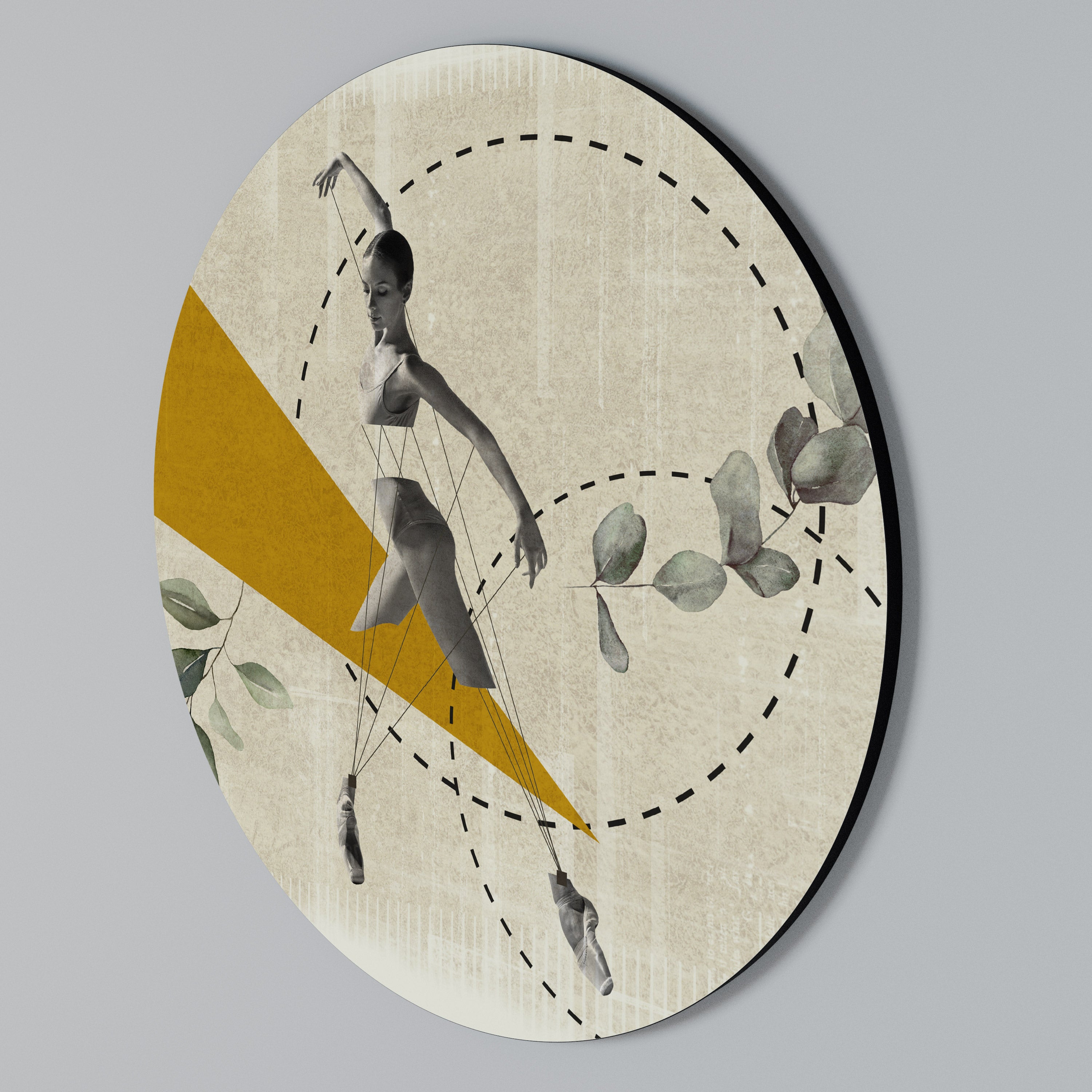 TRIANGLE MOVEMENT Round Wall Art