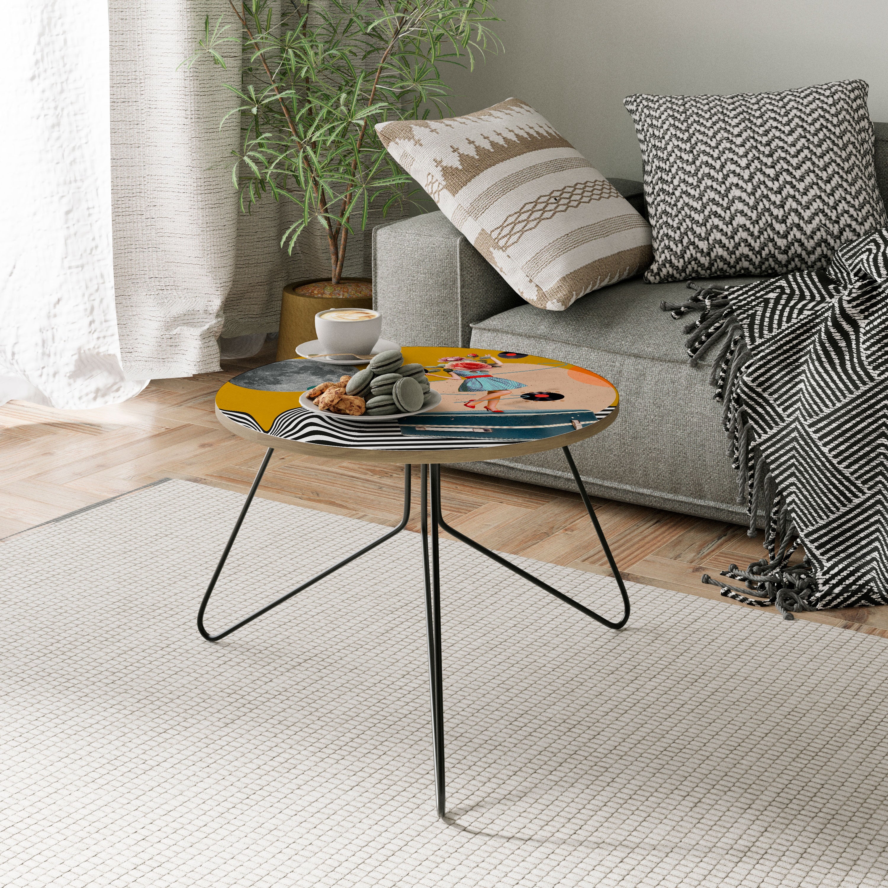 VINYL RETROSPECTION Coffee Table