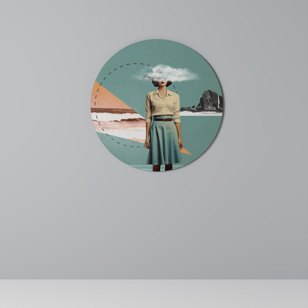 RETRO RESONANCE Round Wall Art