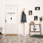 COCO CHANEL - TIMELESS ELEGANCE Póster Vertical Adhesivo