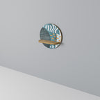 SHROUDED SHAPES Estante Redondo Decorativo en Efecto Roble