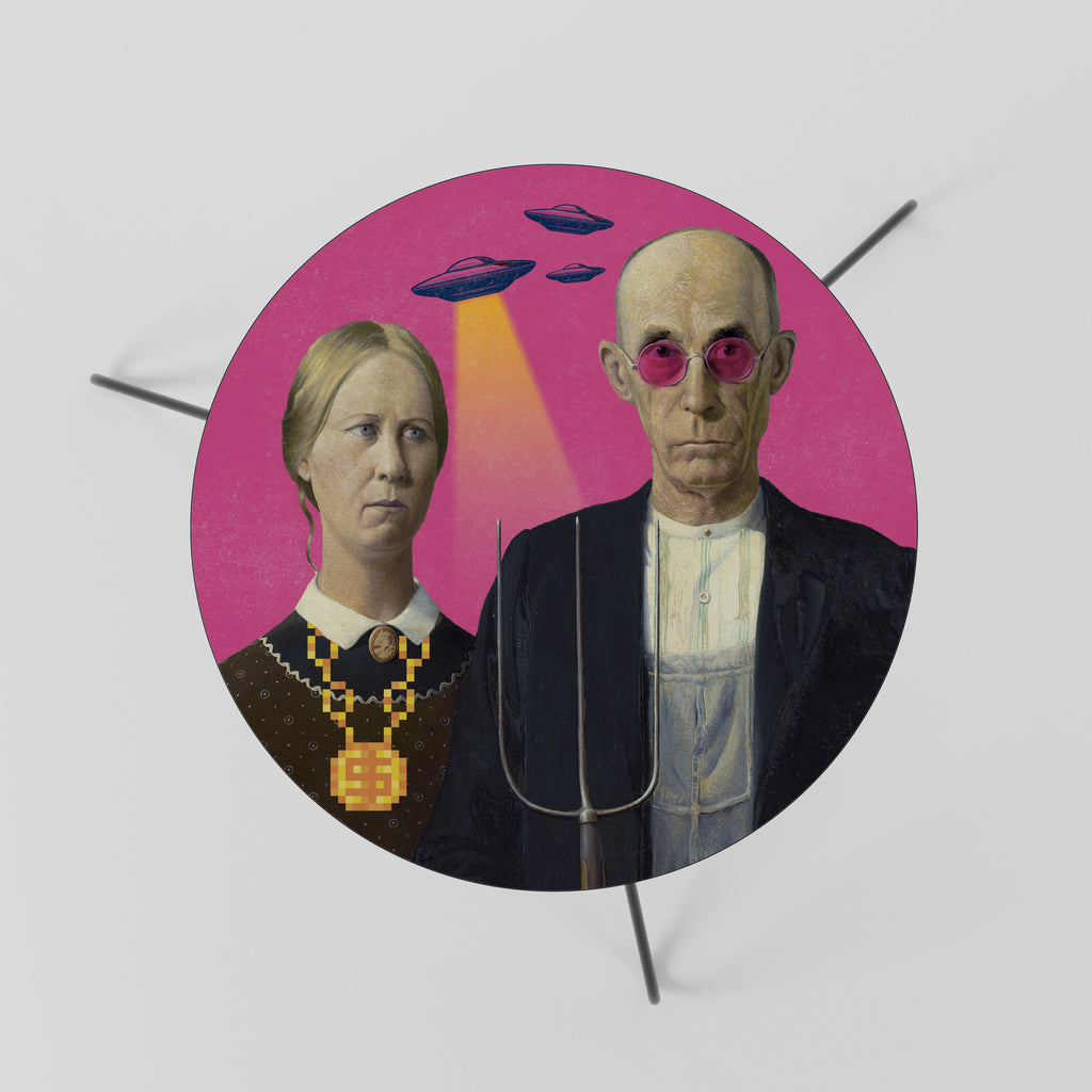 AMERICAN GOTHIC ALIEN Coffee Table 60