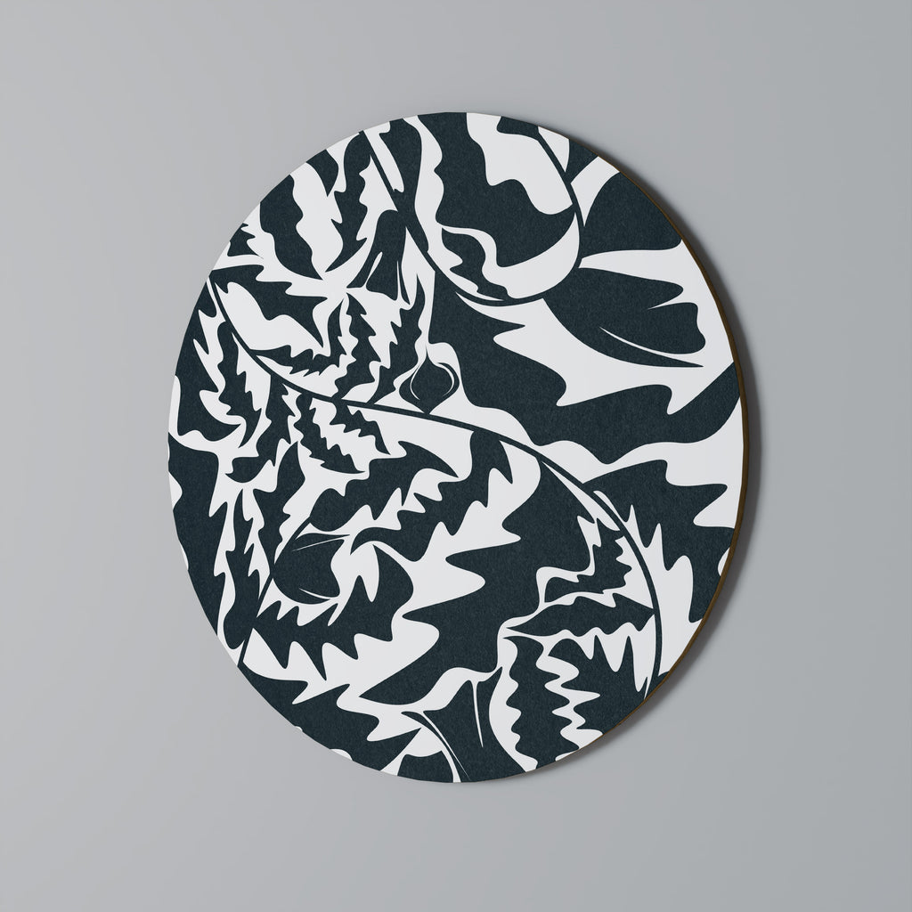 ETHEREAL ORNAMENT Round Wall Art