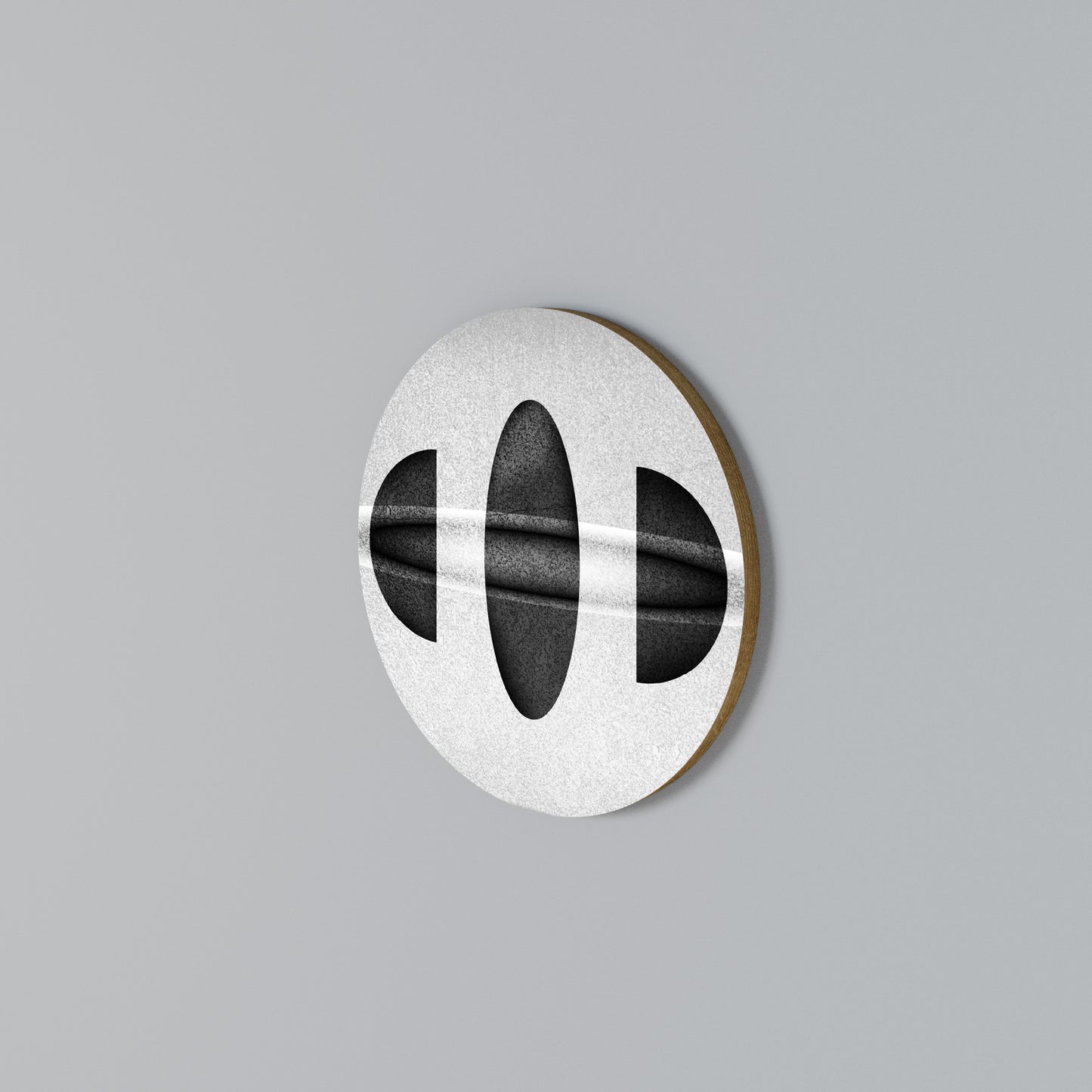 OBSIDIAN ODYSSEY Round Wall Art