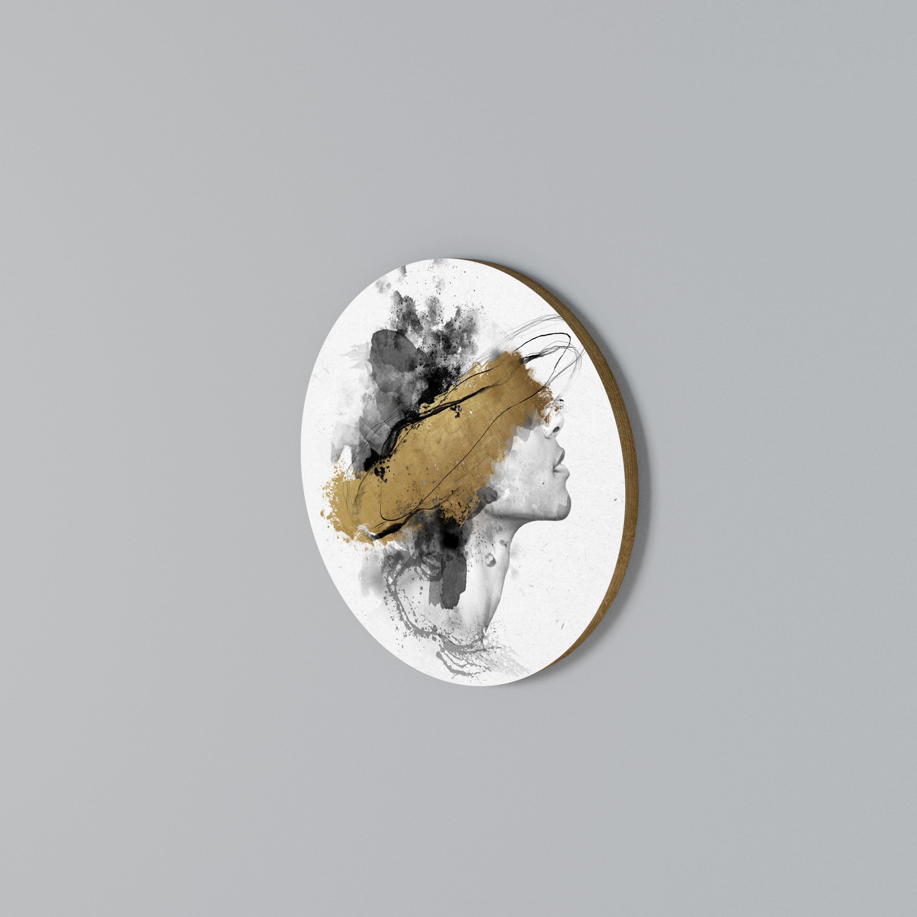 GILDED BLINDNESS Round Wall Art