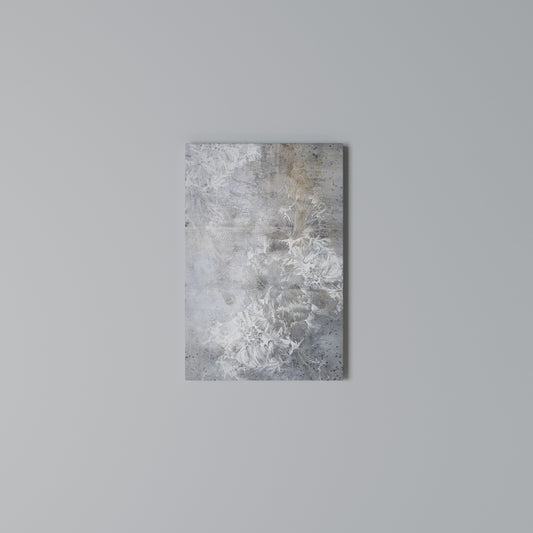 WHITE WHISPER Cuadro en lienzo vertical