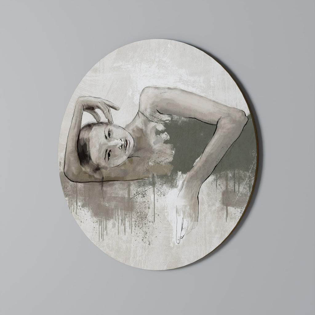 FROZEN IN TIME Round Wall Art