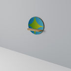 PERFECTION PICKS Round Art Shelf In Oak Effect