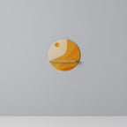 ORANGE ARRANGEMENT Estante Redondo Decorativo en Efecto Roble