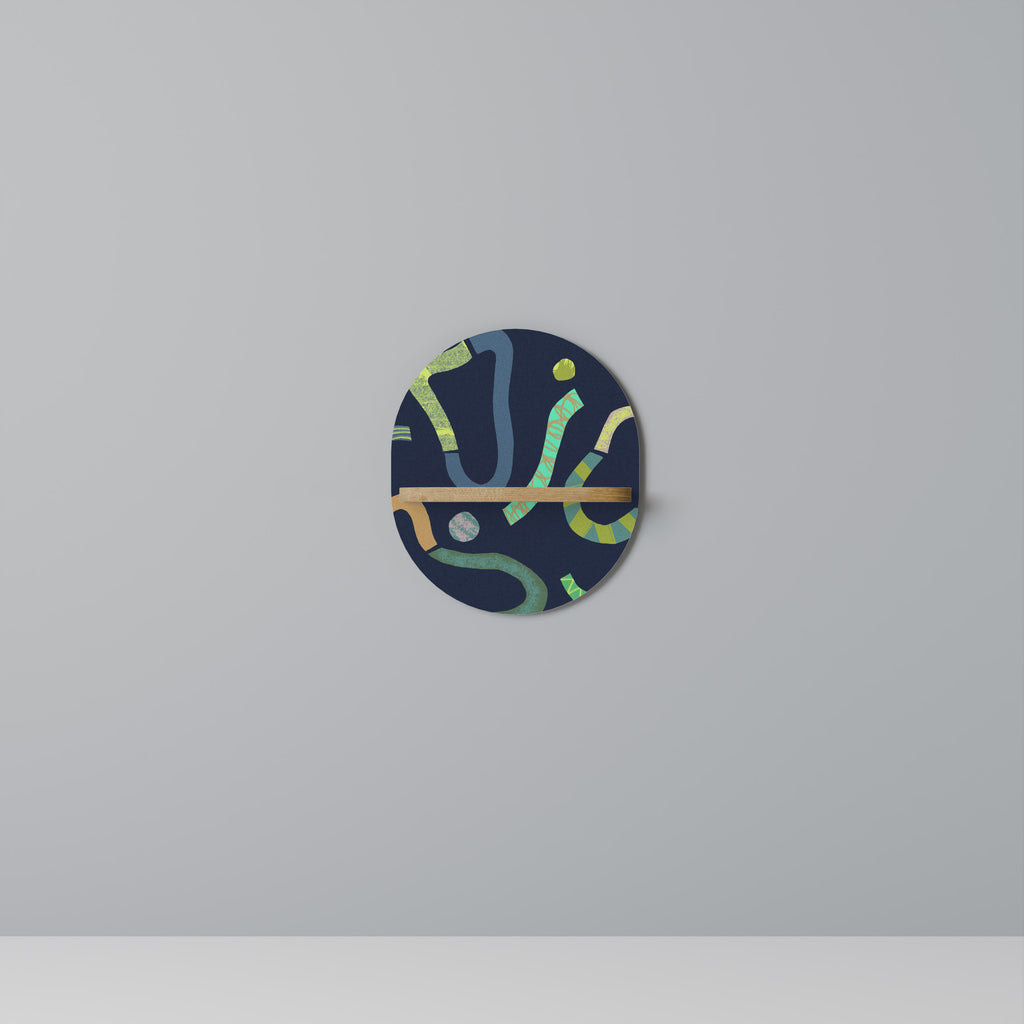 Estantería de arte ovalada CONTRAST DANCE con efecto roble