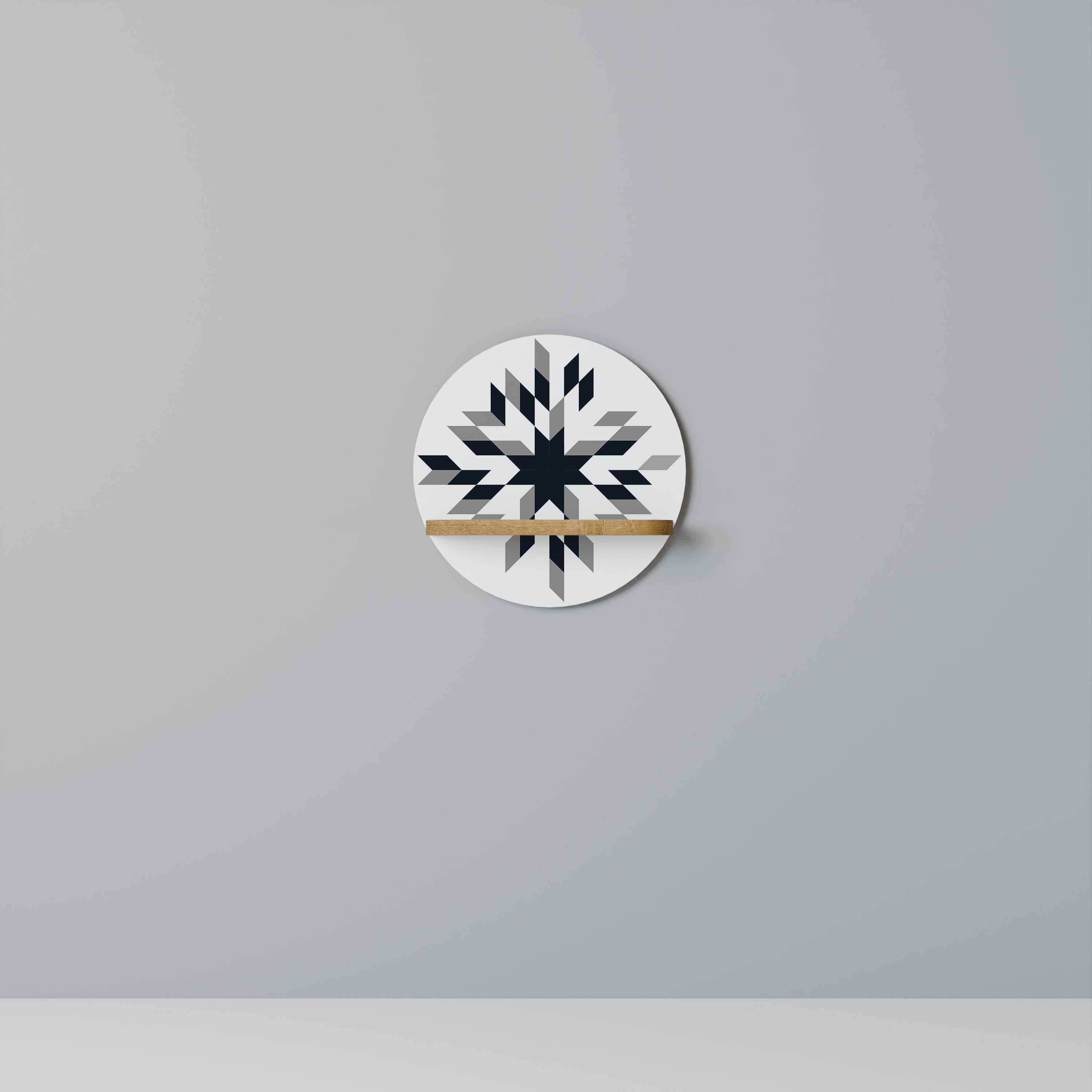 Estantería de arte redonda MOONLIT MOSAIC con efecto roble