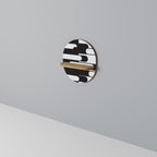 ACHROMATIC CONTRAST Estante Artístico