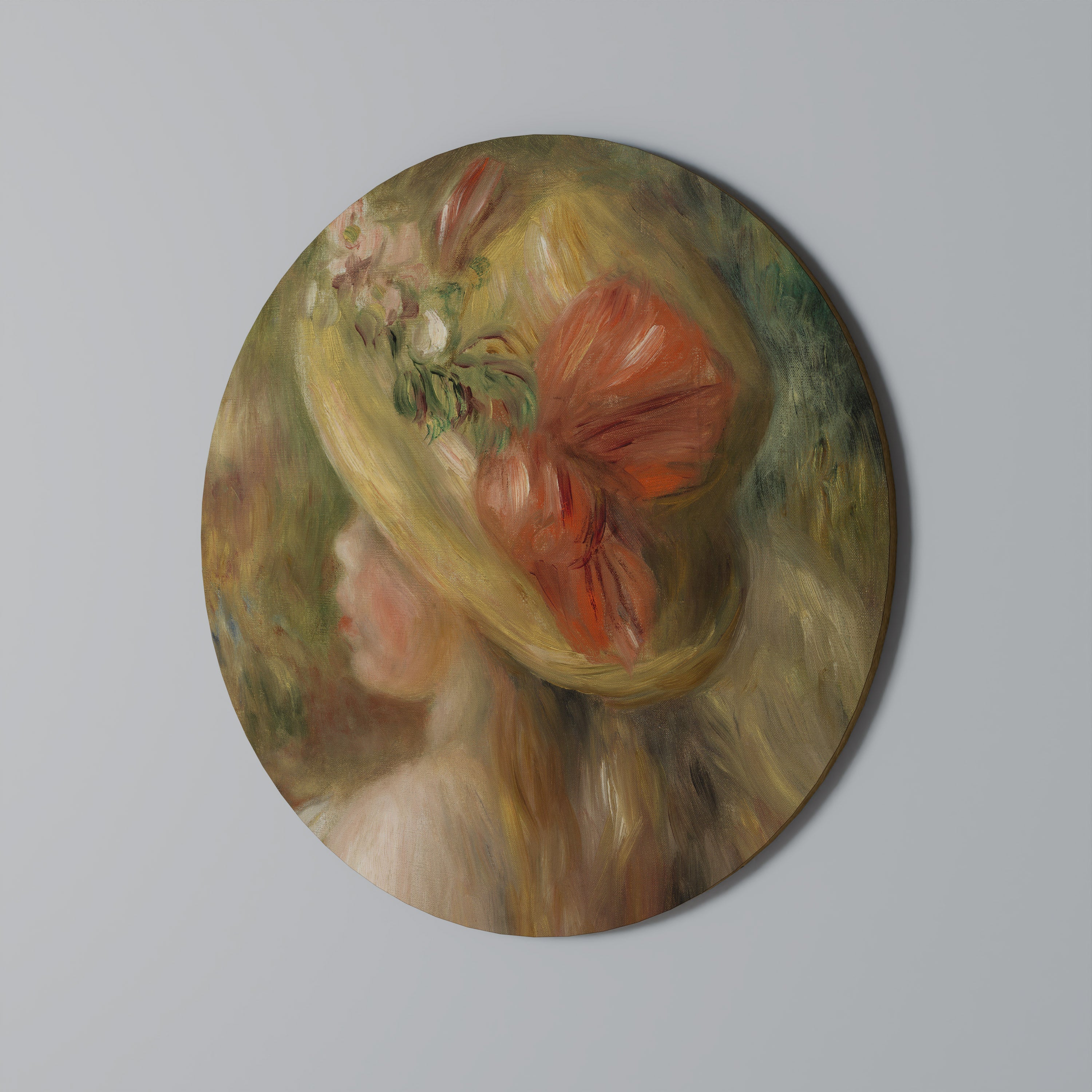 HAT OF PETALS Round Wall Art