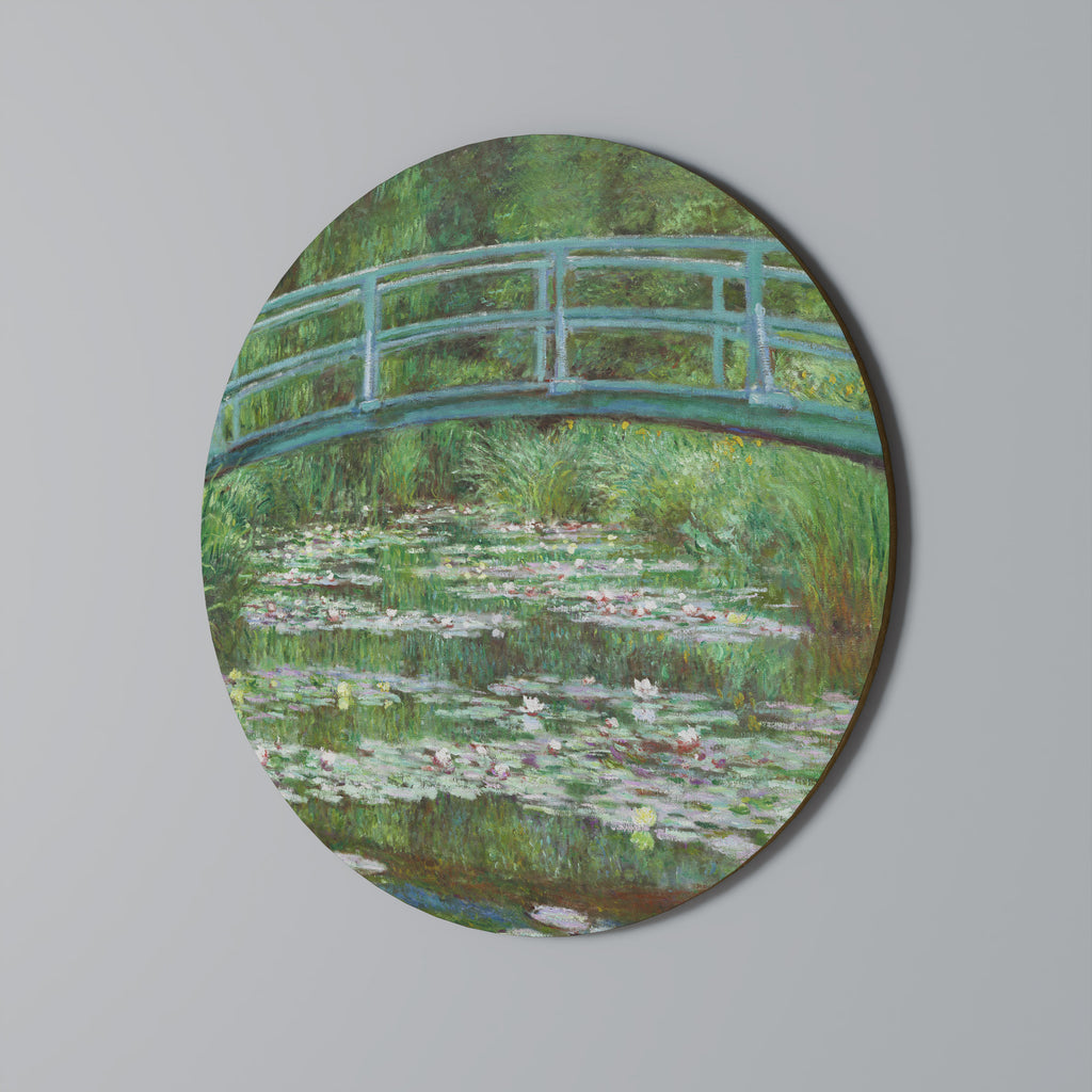 JAPANESE FOOTBRIDGE Round Wall Art