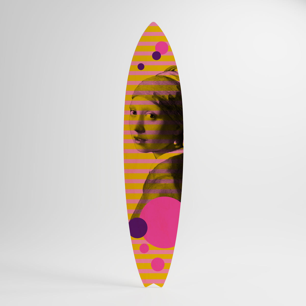 HER WITH A PEARL Panel decorativo de tabla de surf