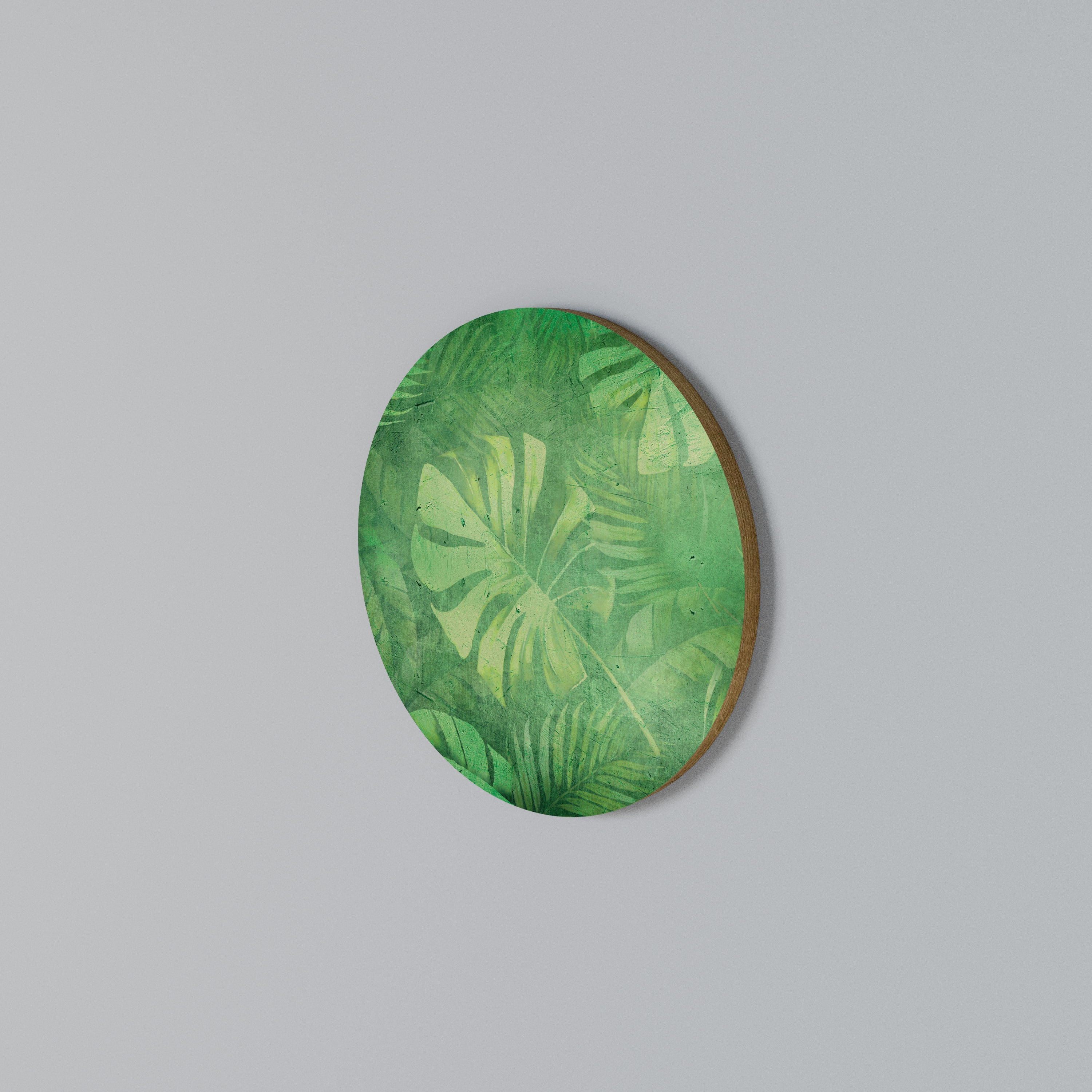 SUBTLE GREEN SYMPHONY Round Wall Art