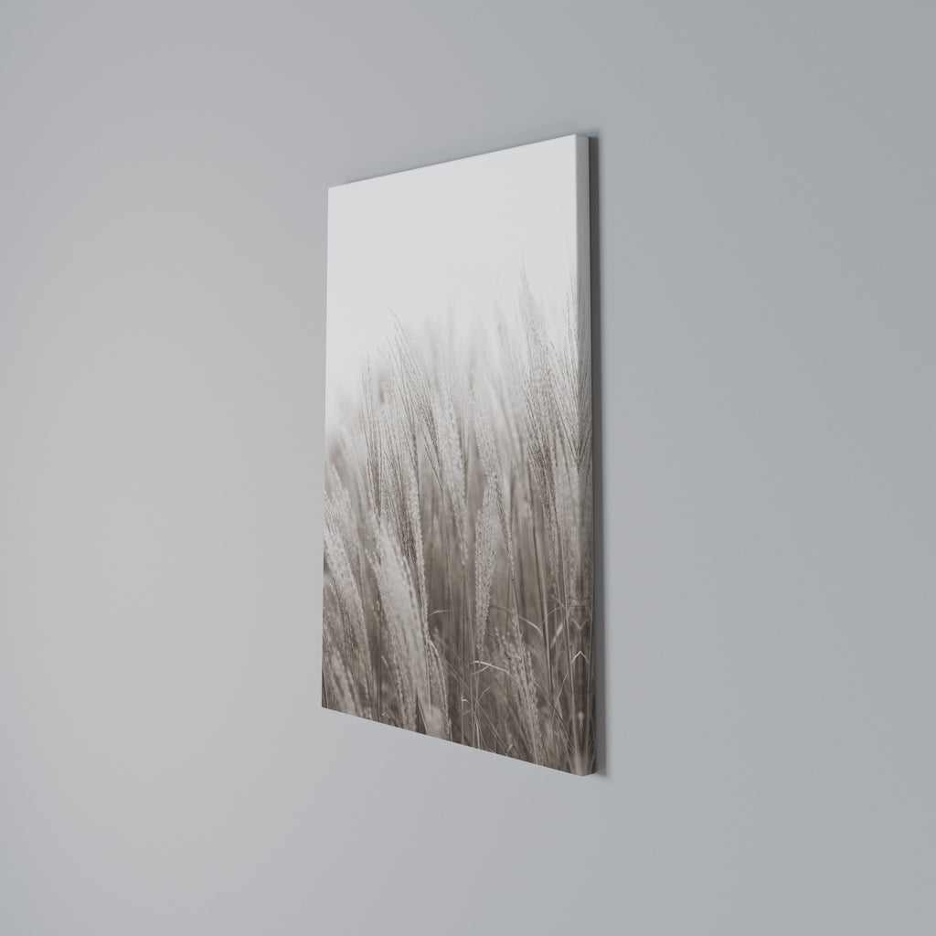 WHISPERS OF GRASS Cuadro en lienzo vertical