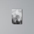 MINIMALIST BLOOM Cuadro en lienzo vertical