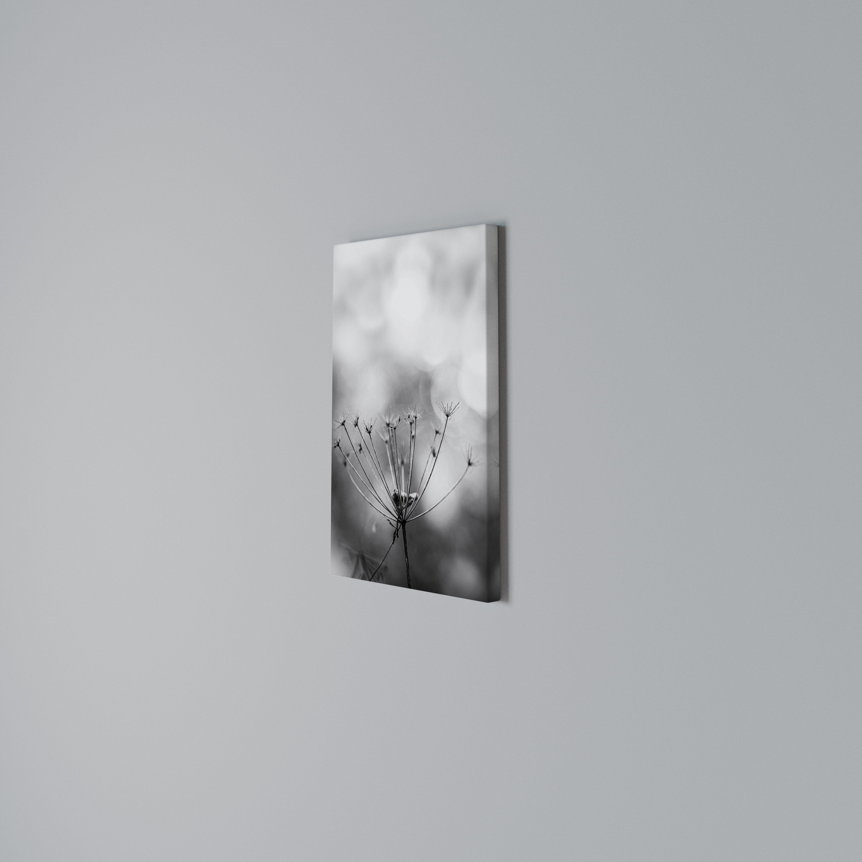 MINIMALIST BLOOM Cuadro en lienzo vertical