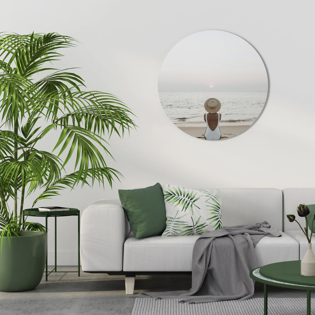 SAND AND SOLITUDE Round Wall Art