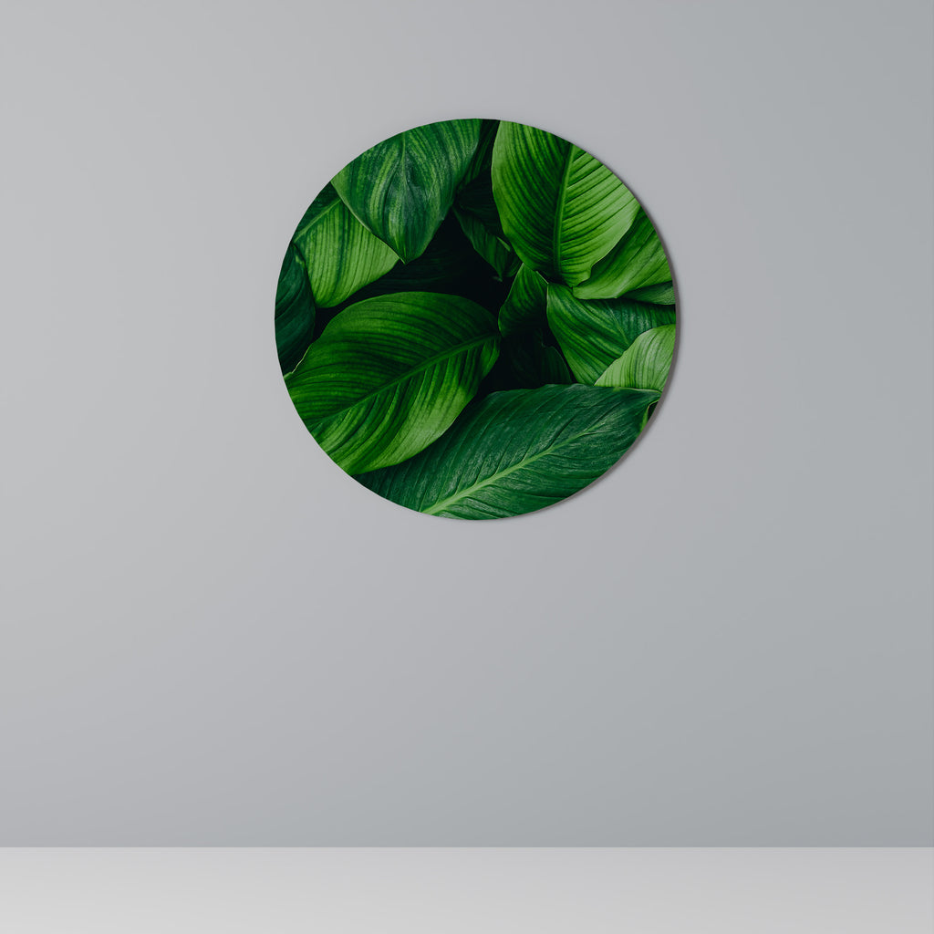 VIBRANT LEAFY EMBRACE Round Wall Art