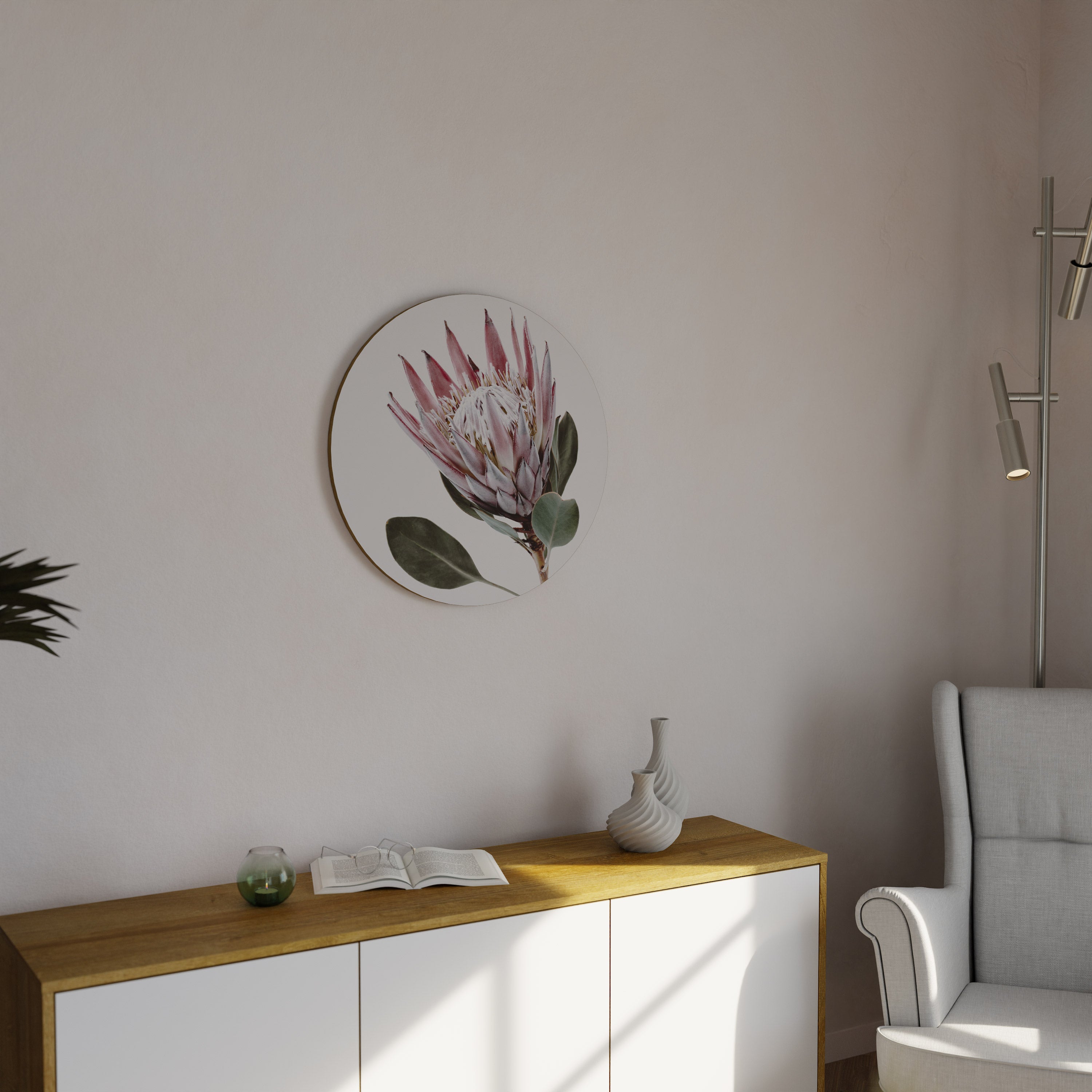 PROTEA FLOWER Round Wall Art
