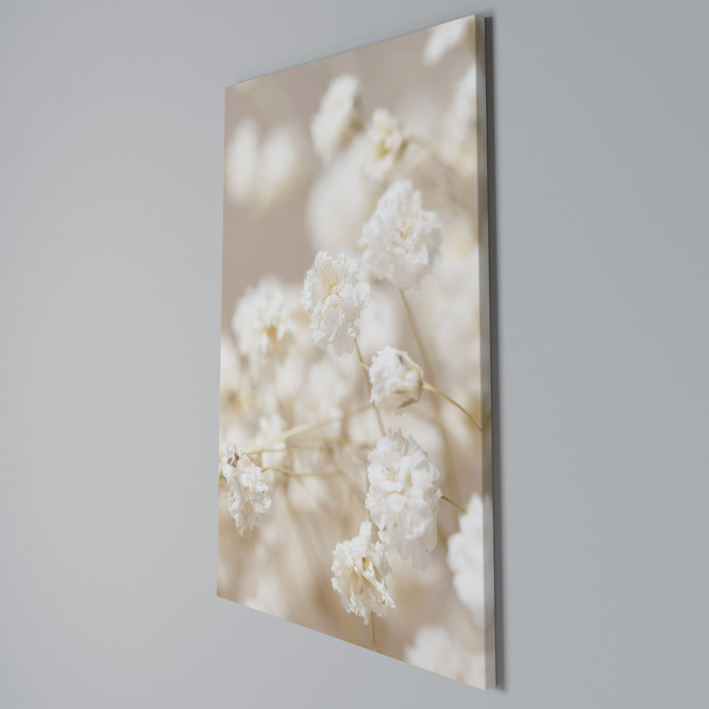 GHOSTLY BLOOM Cuadro en lienzo vertical