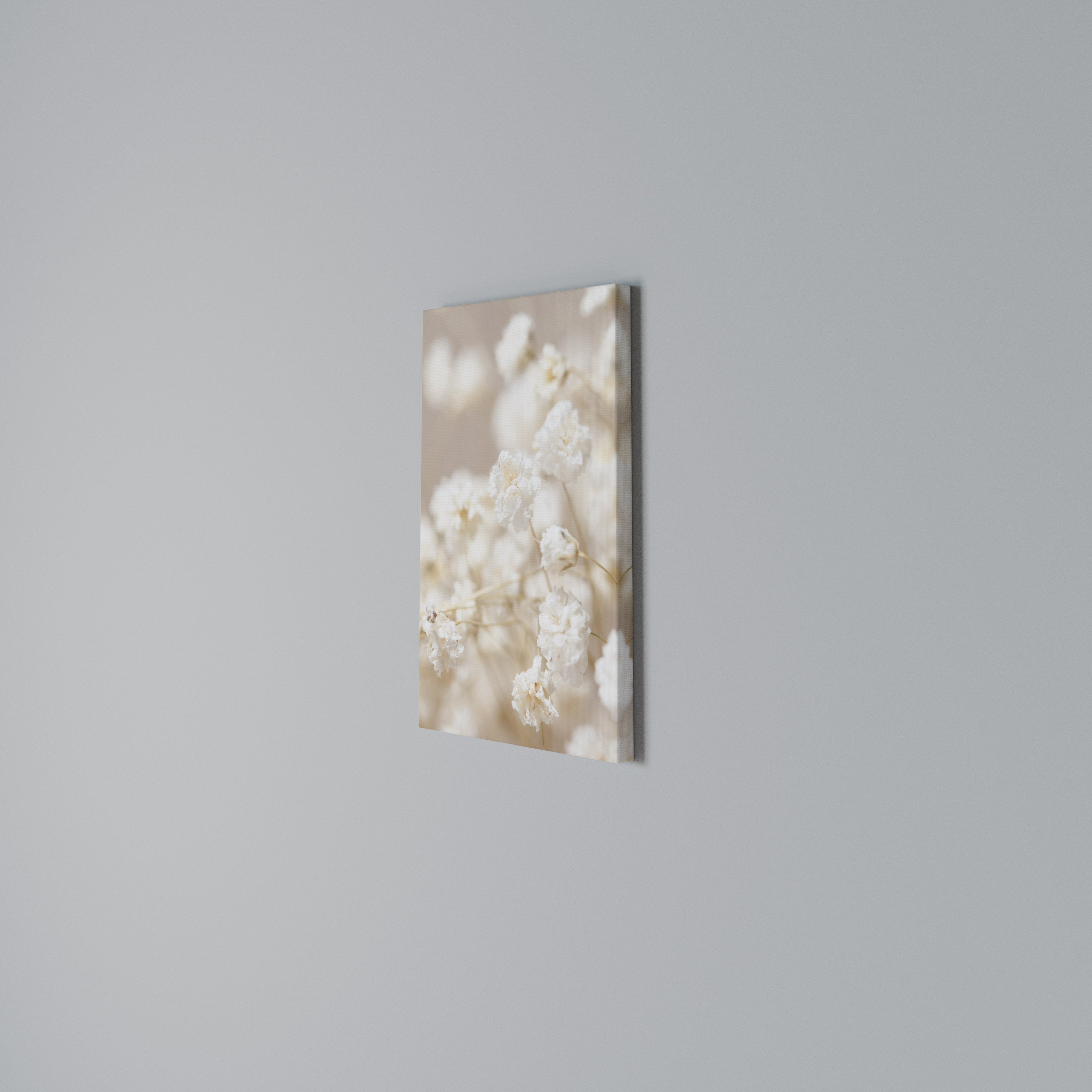 GHOSTLY BLOOM Cuadro en lienzo vertical