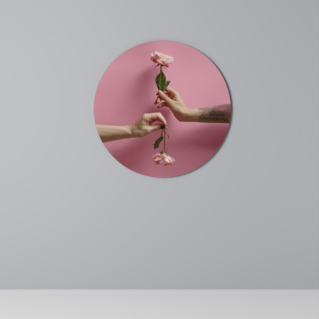 FLORAL CONNECTIONS Round Wall Art