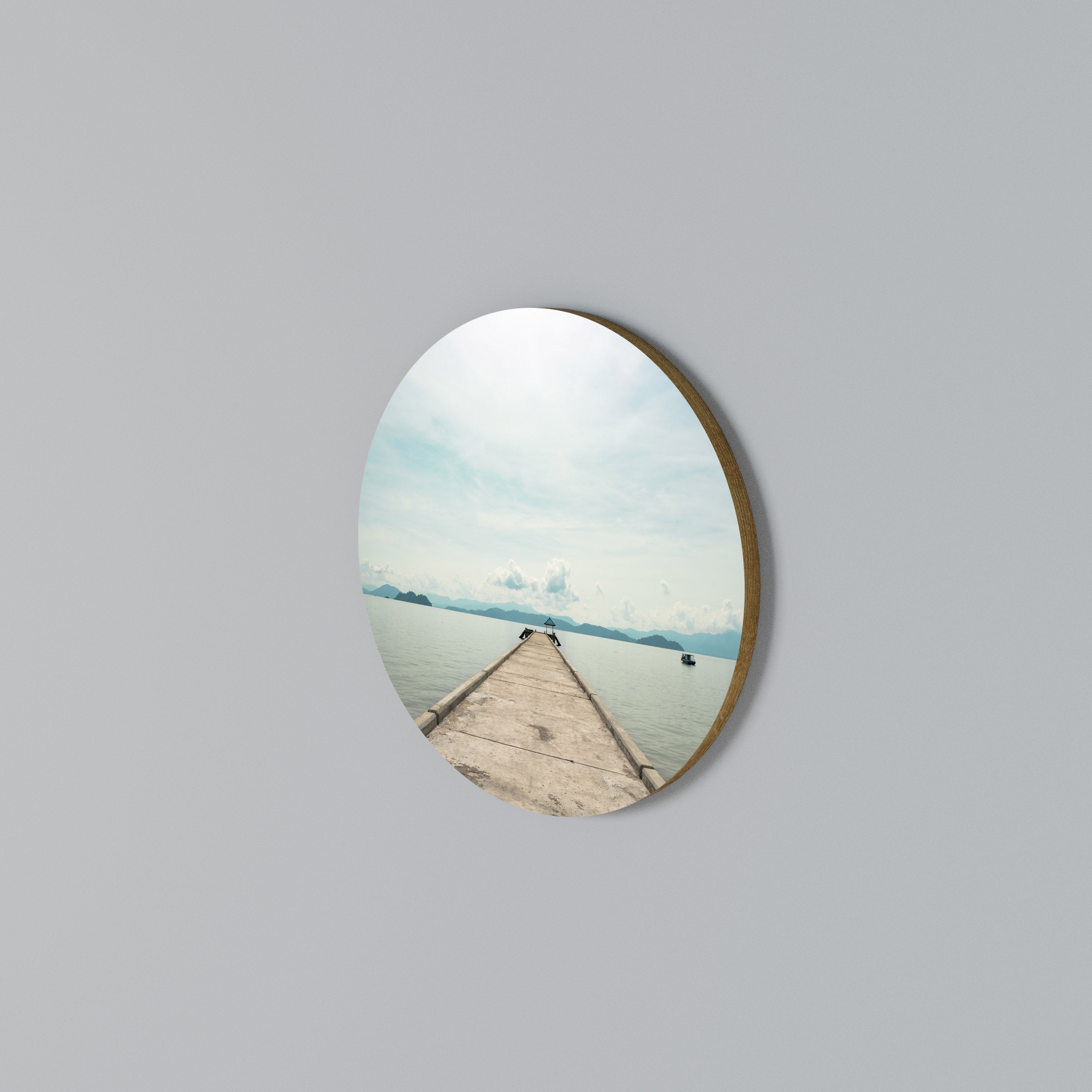 AQUA HORIZON Round Wall Art