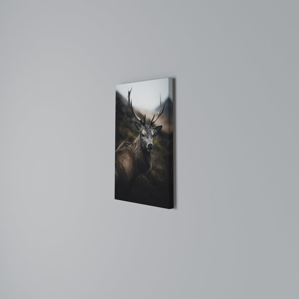 ELEGANT WILDERNESS GUARDIAN Cuadro en lienzo vertical