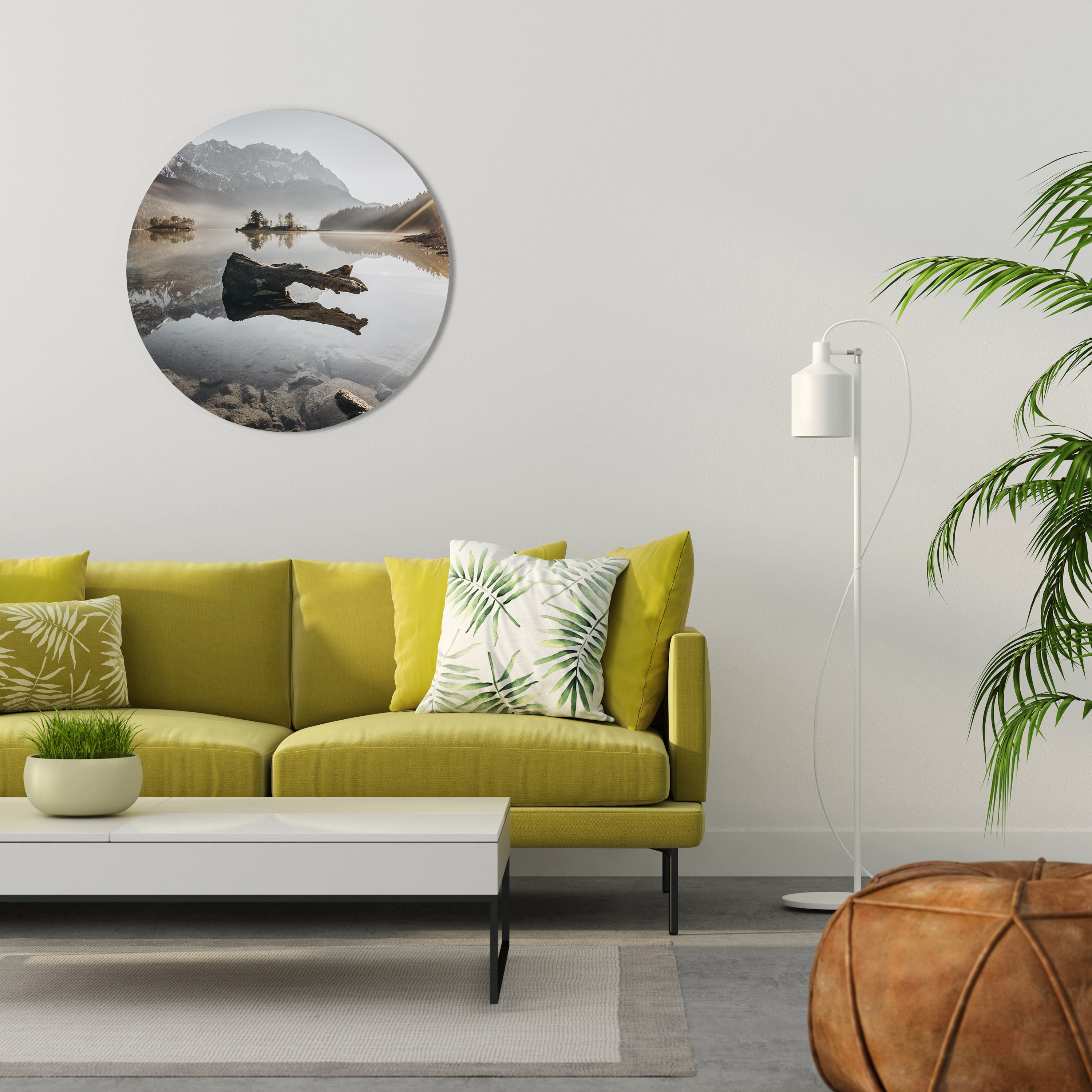 SILENT WATERSCAPE Round Wall Art