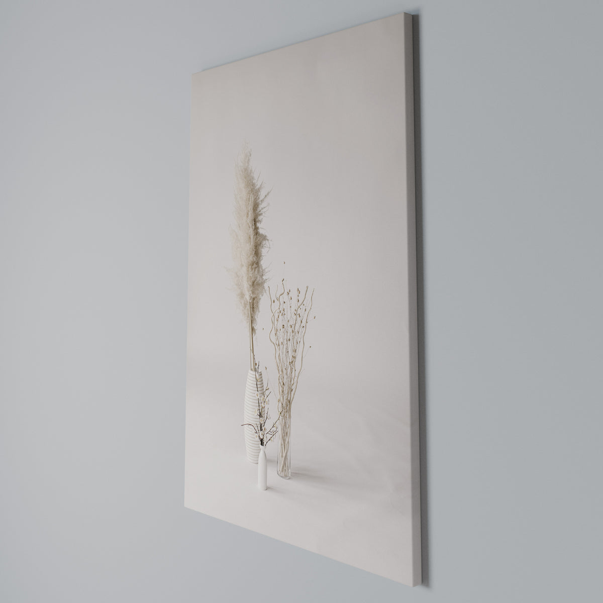 WHISPERING VASES Cuadro en lienzo vertical