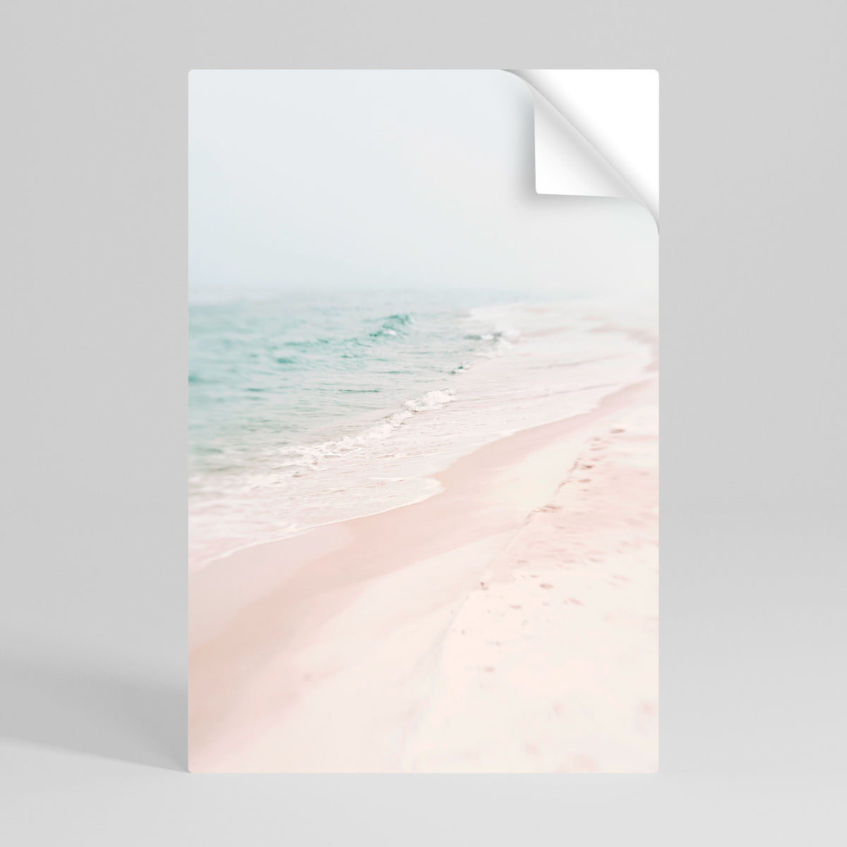 MISTY SHORELINE BLISS Póster adhesivo vertical