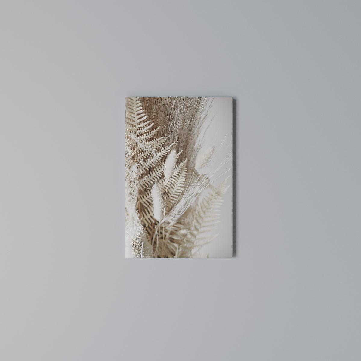 GENTLE GRASSLANDS INVITE Cuadro en lienzo vertical