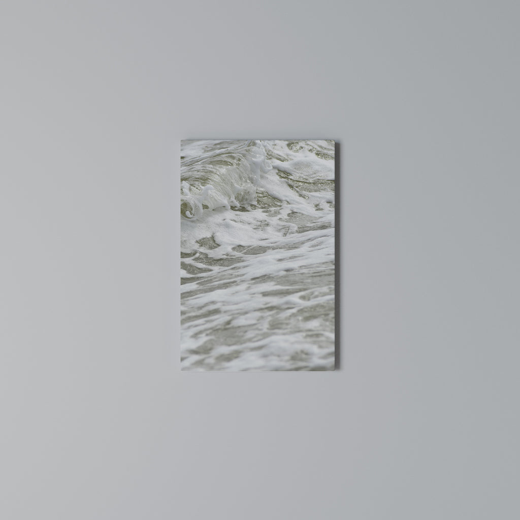 FOAMING ELEGANCE Cuadro en lienzo vertical