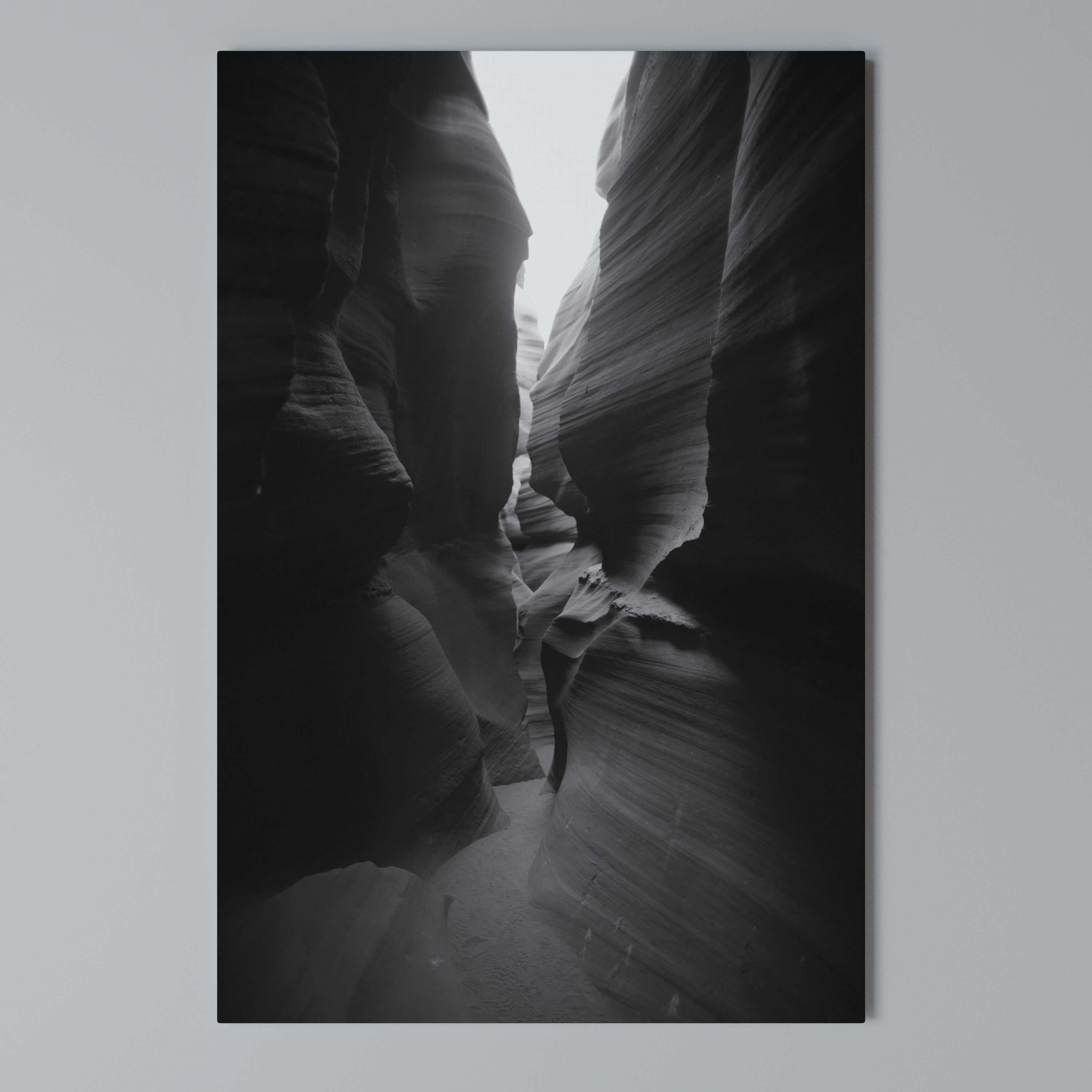 TIME'S WHISPERING CANYON Cuadro en lienzo vertical