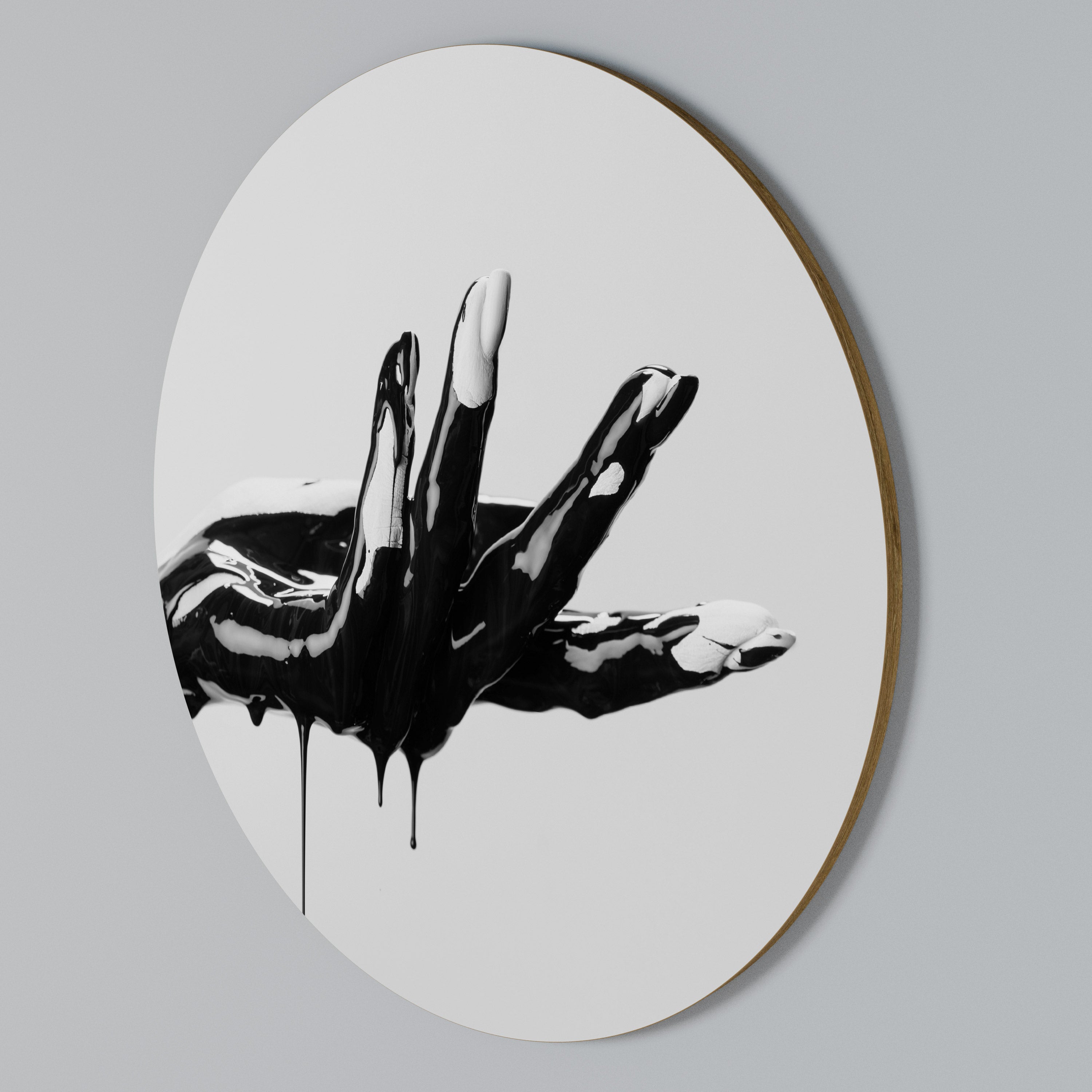 BLACK VISCOSITY Round Wall Art