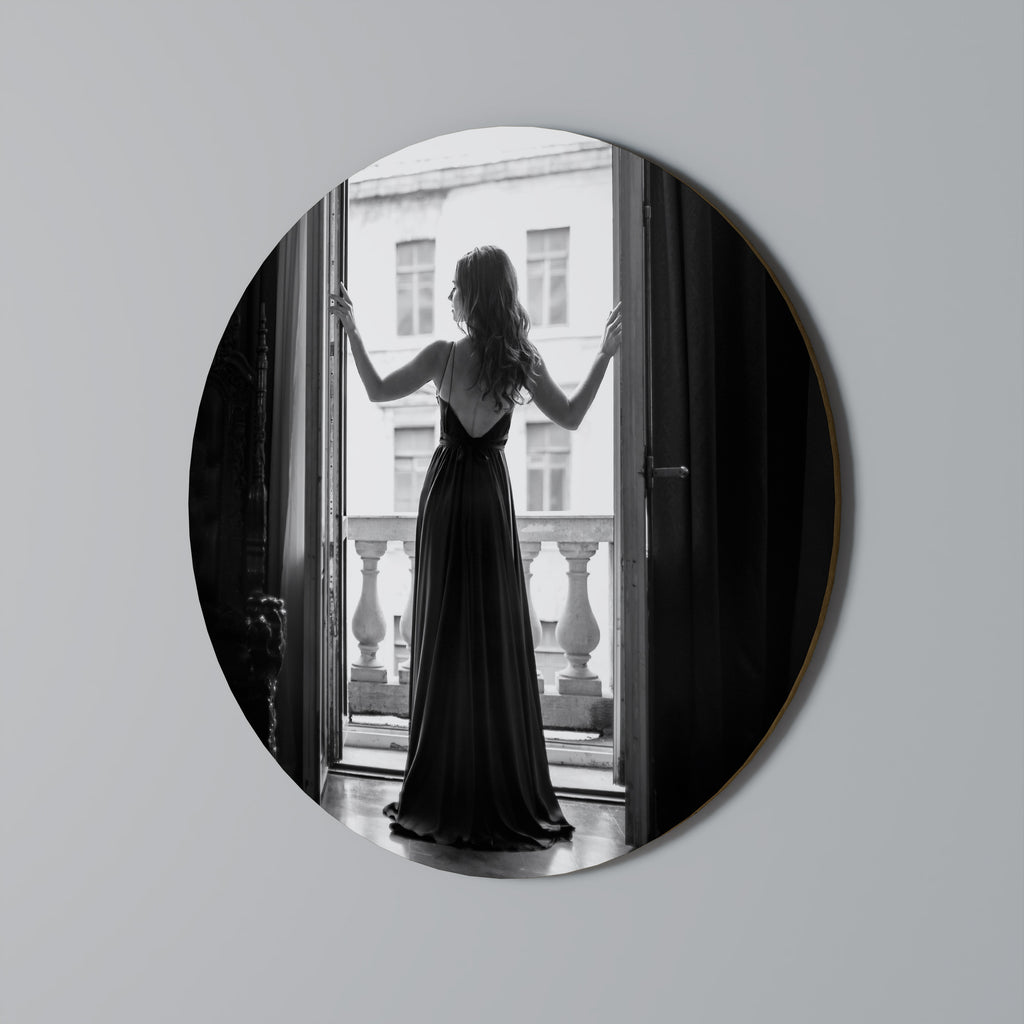 WINDOW TO WONDERS Round Wall Art