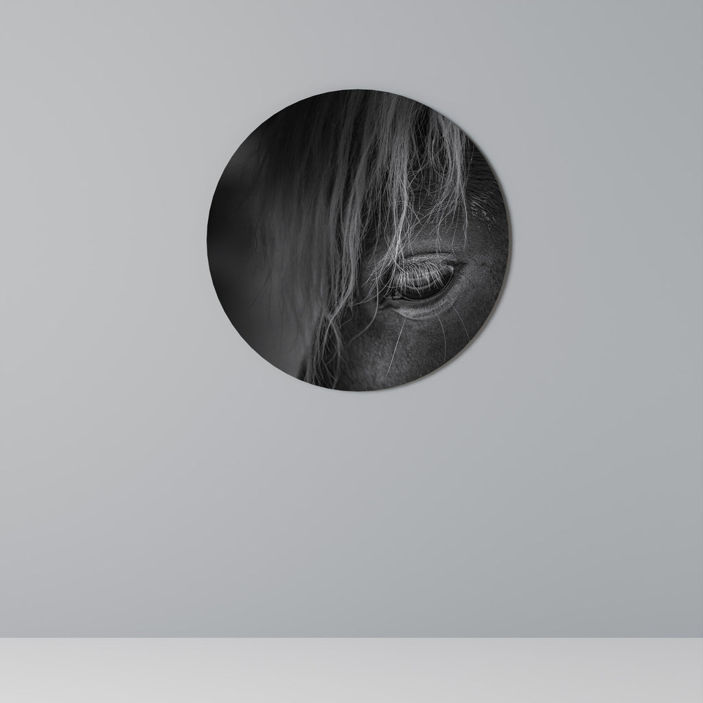 SILENT STRENGTH Round Wall Art