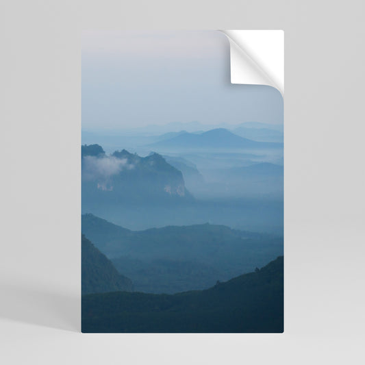 MISTY MOUNTAIN WHISPER Póster adhesivo vertical