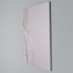 WHISPERING PINK FEATHERS Cuadro en lienzo vertical