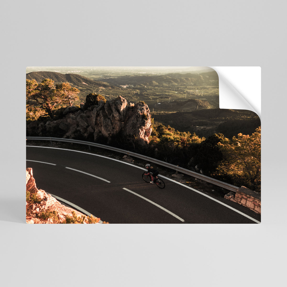 MOUNTAIN ROAD RIDE Póster adhesivo horizontal