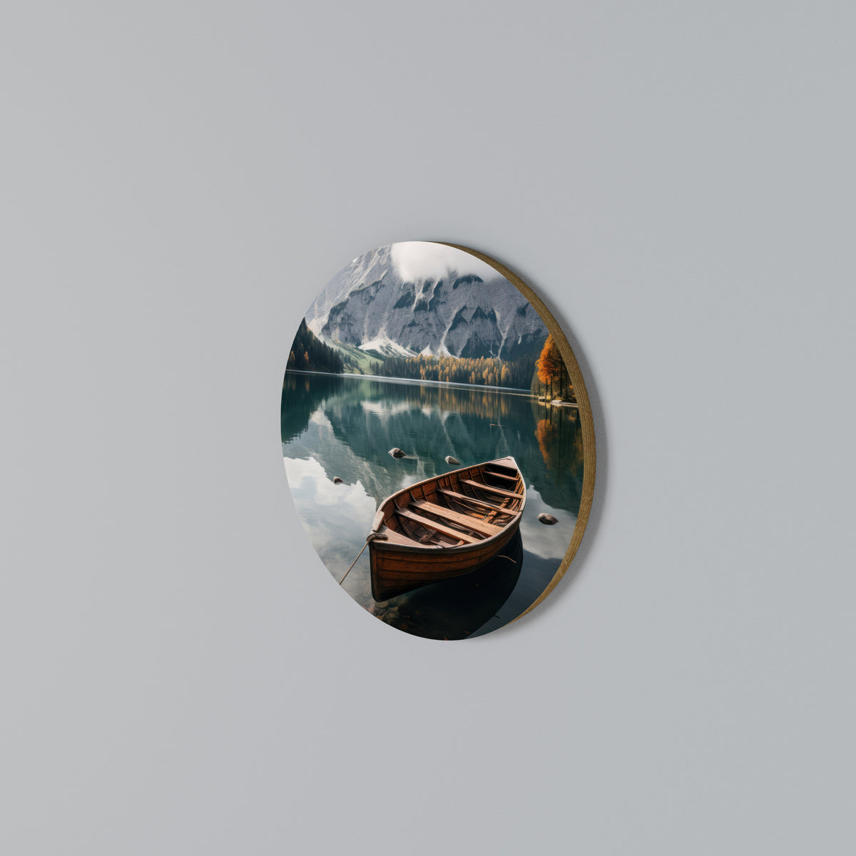 MOUNTAINSIDE REFLECTIONS Arte de pared redondo