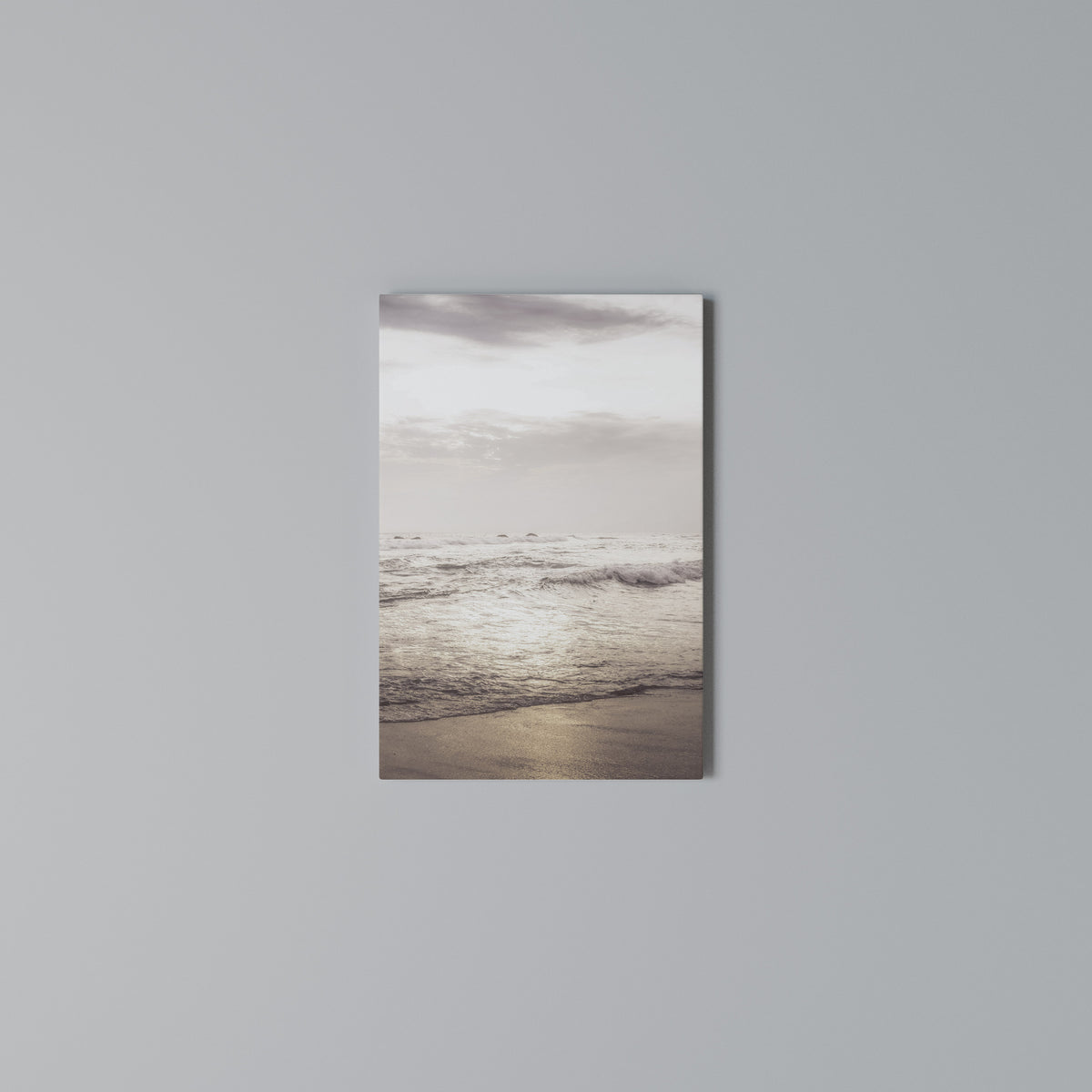 WHISPERS OF THE OCEAN Cuadro en lienzo vertical