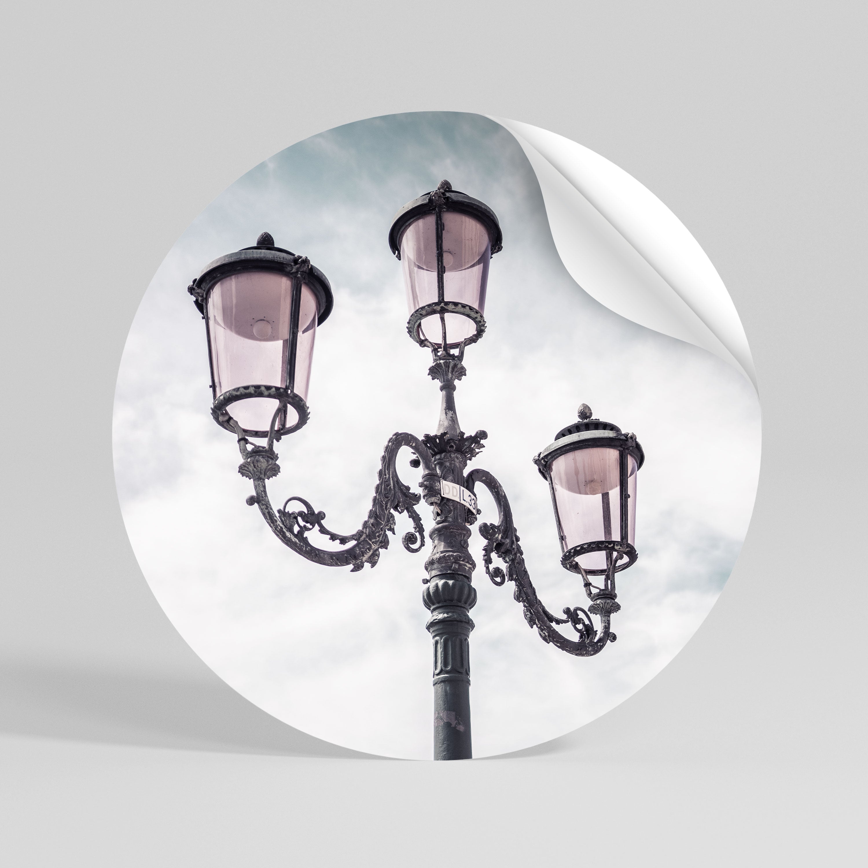 WHISPERS OF LIGHT Vinilo adhesivo redondo