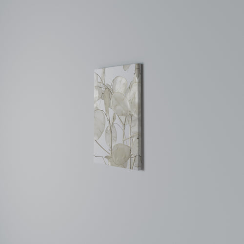 SILKY FOLIAGE WHISPERS Cuadro en lienzo vertical