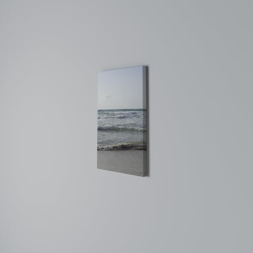 WAVES OF TRANQUILITY Cuadro en lienzo vertical