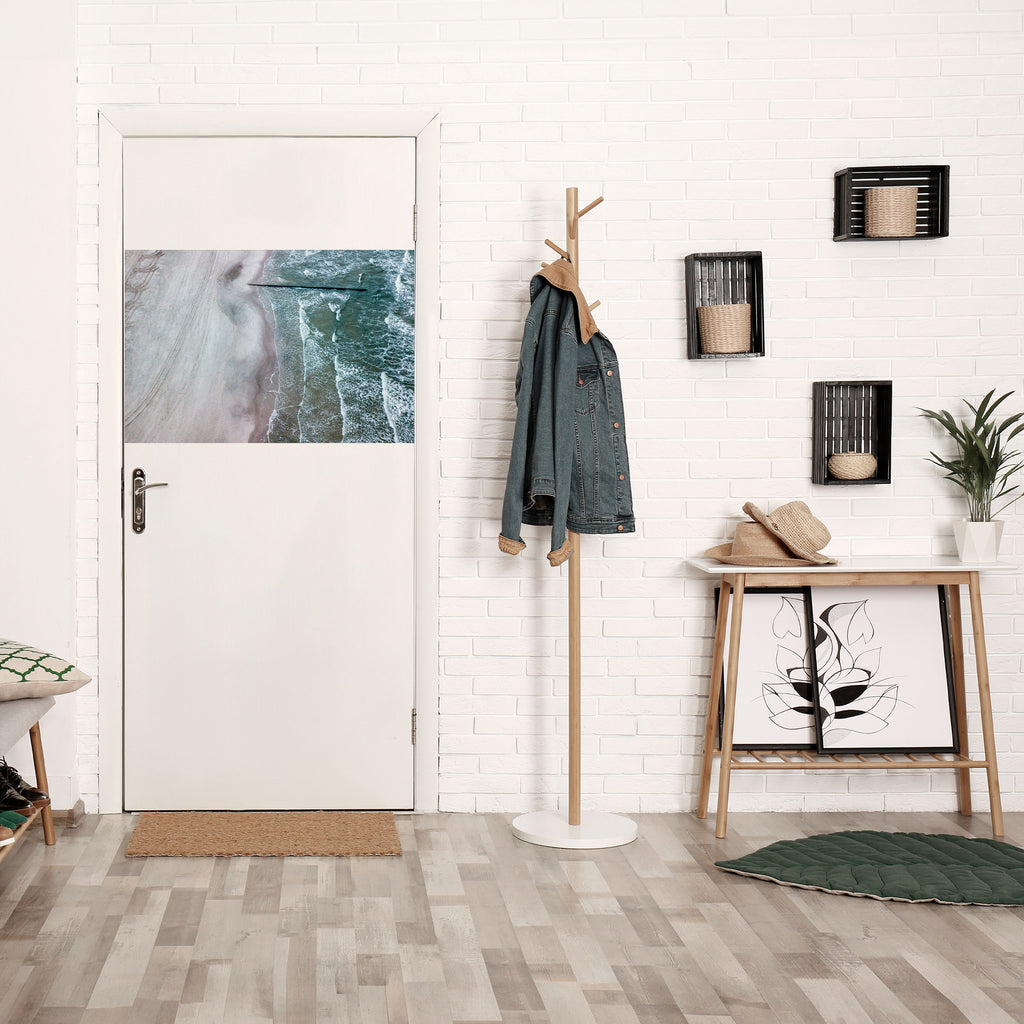 Póster horizontal autoadhesivo "El susurro silencioso de la marea"